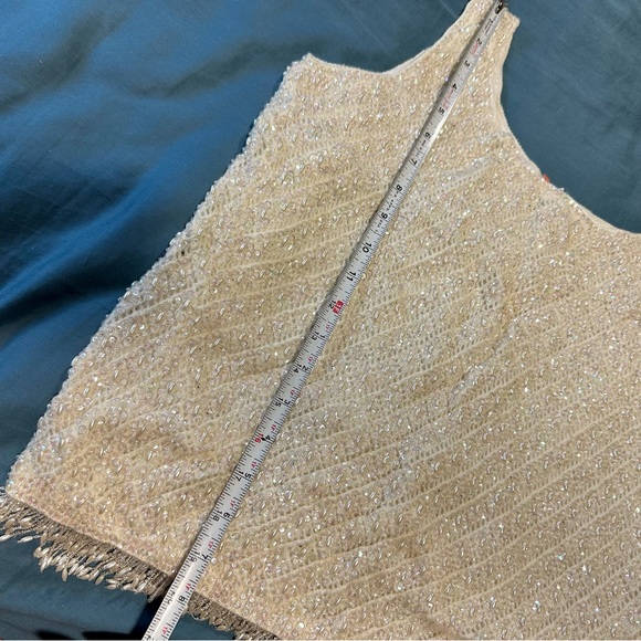 Cyn Les beaded sweater, ivory. Sleeveless. M? - Picture 6 of 11